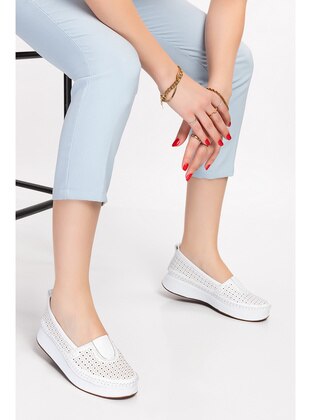 Comfort Shoes - White - Casual Shoes - Gondol