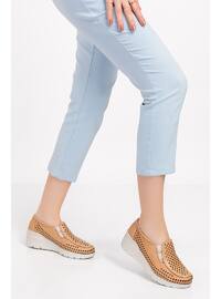 Comfort Shoes - Nude - Casual Shoes