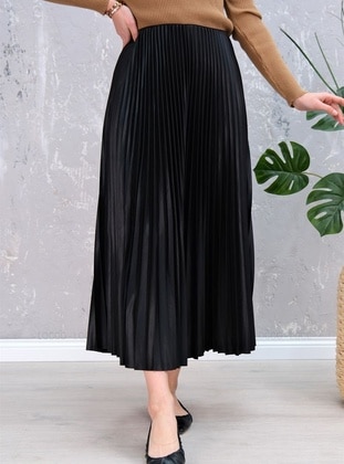 Black - Skirt - Locco Moda