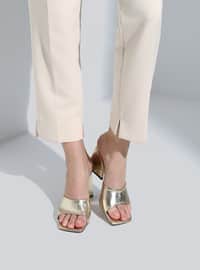 Golden color - Slippers