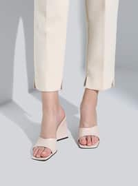 Nude - Slippers