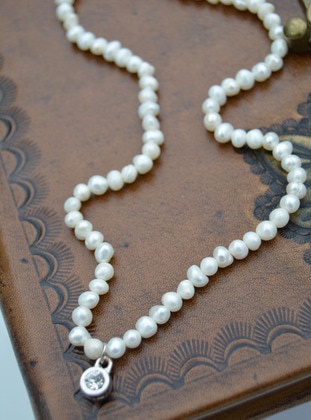 White - Necklace - Stoneage