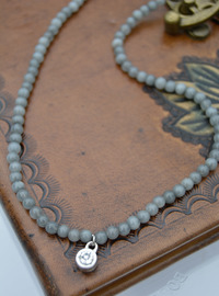 Collier Pierre de Jade Gris