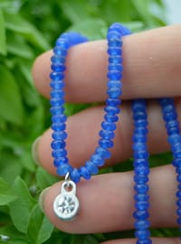 Blaue Jade Halskette 4 mm