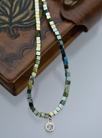 Collier Hématite Cube Multicolore
