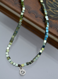 Collier Hématite Cube Multicolore