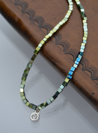 Collier Hématite Cube Multicolore