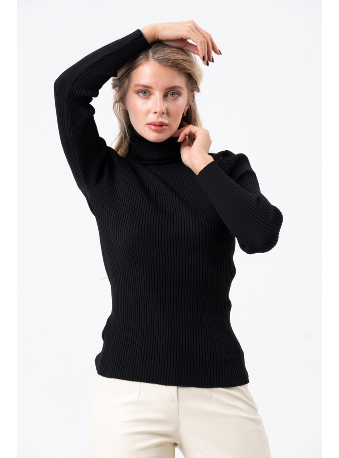 Black - Knit Sweaters