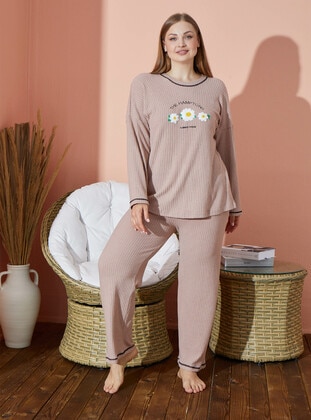 Kadın Kışlık Büyük Beden Pijama Takımı Kaşkorse Desenli Takım 8960 - Pudra - Tampap