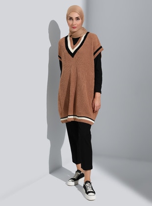 Camel - Knit Sweater - Vav