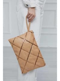 Milky Brown - Clutch Bags / Handbags