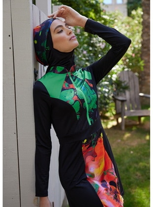 Green - Green Slim Fit One-Piece Hijab Swimsuit - Mayovera