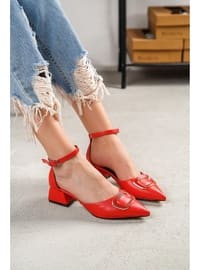 أحمر - حذاء كعب عالي - أحذية كاجوال