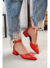 أحمر - حذاء كعب عالي - أحذية كاجوال