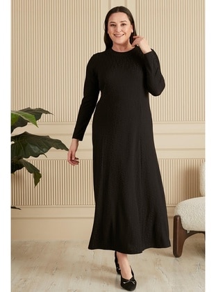 Black - Plus Size Dress - Ferace
