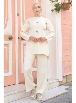 White - Knit Suits - Hafsa Mina