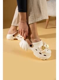 Cream - Slippers