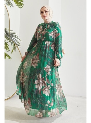 الأخضر الزمردي - فستان - In Style