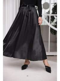 Black - Skirt