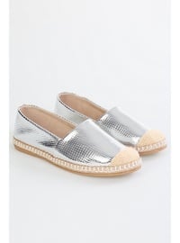 Comfort Shoes - 150gr - Silver color - Casual Shoes