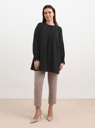 Black - Plus Size Tunic - Alia