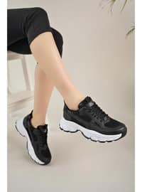 Women's Whıte Mılano Women's Sneakers Black And Whıte