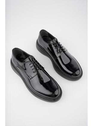 Black Patent Leather - Casual Shoes - Muggo