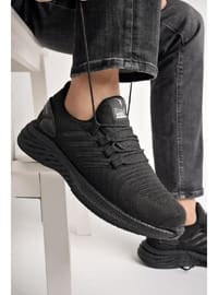أسود - حذاء رياضي - أحذية رياضية