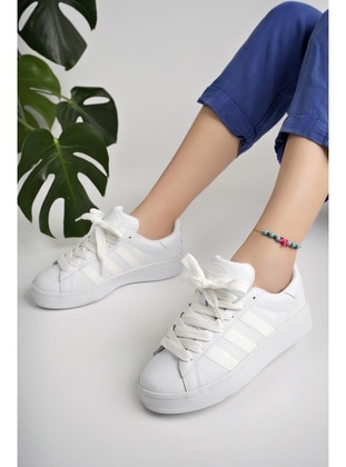 White - Sports Shoes - Muggo