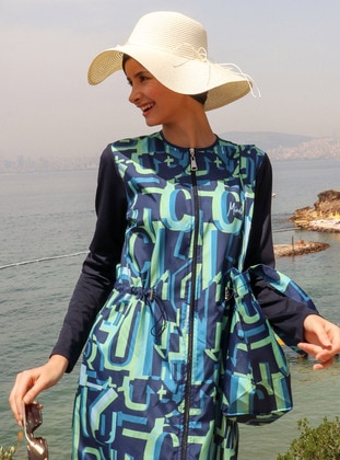 Green Almon - Burkini - Minel Mayo