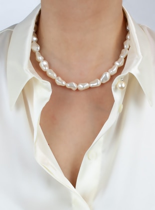 White - Necklace - Pridza