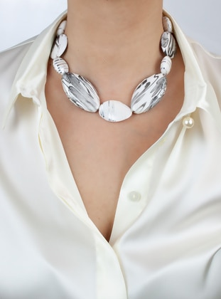 White - Necklace - Pridza