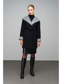 Black - Hooded collar - Coat