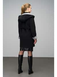 Black - Hooded collar - Coat