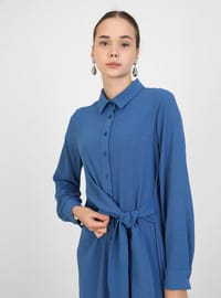 Aerobin Kleid mit Bindedetail Blau Refka