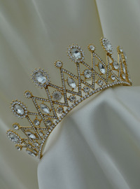 Brautkrone Weiß