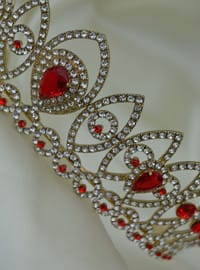 Red Stone Crown