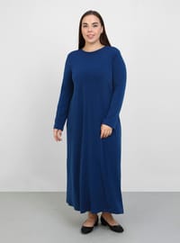 Kleid mit U-Boot-Ausschnitt Marineblau