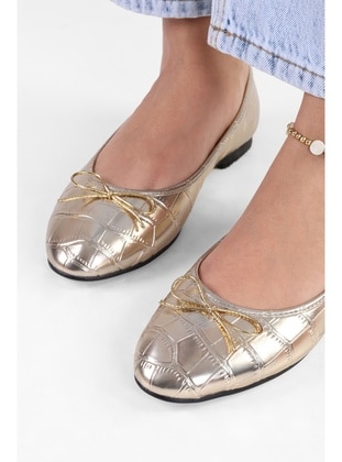 Flat - 250gr - Golden color - Flat Shoes - Shoeberry