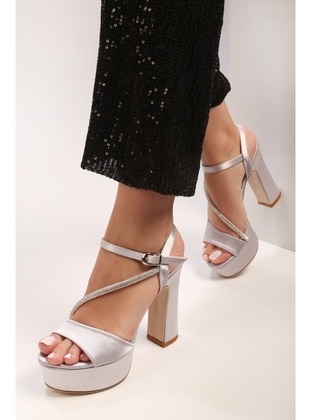 Platform - Silver color - Heels - Shoeberry