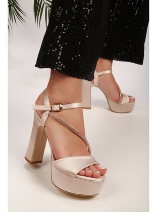 Platform - Nude - Heels - Shoeberry