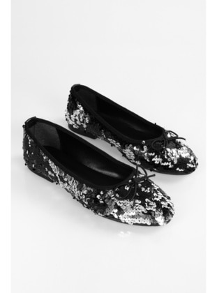 Flat - 250gr - Black - Flat Shoes - Shoeberry