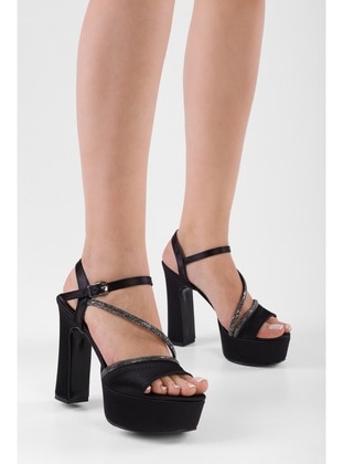 Platform - 350gr - Black - Heels - Shoeberry