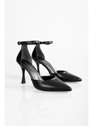 Stilettos & Evening Shoes - 300gr - Black - Heels - Shoeberry