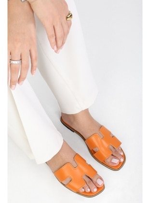 Flat Slippers - 250gr - Orange - Slippers - Shoeberry