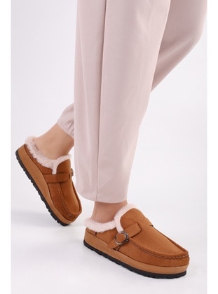 Flat Slippers - 250gr - Tan - Slippers - Shoeberry