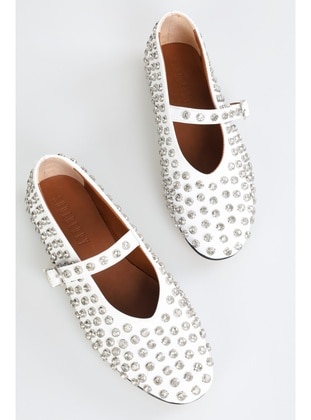 Flat - 250gr - White - Flat Shoes - Shoeberry