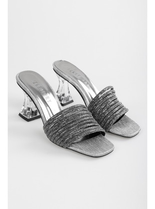 Heeled Slippers - 300gr - Platinum - Slippers - Shoeberry