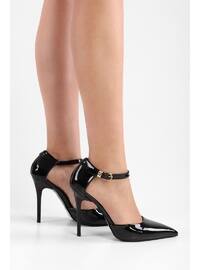 Stilettos & Evening Shoes - 300gr - Black Patent Leather - Heels