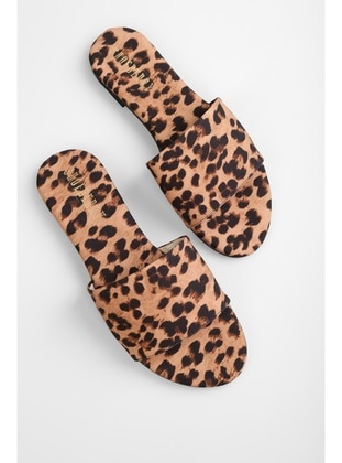 Flat Slippers - 250gr - Leopard Print - Slippers - Shoeberry